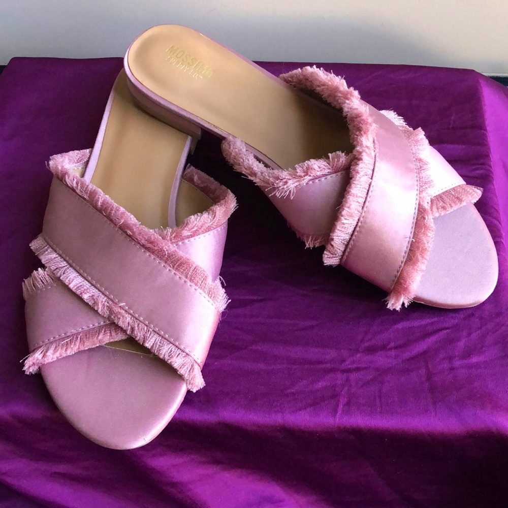 MOSSIMO SLIDES